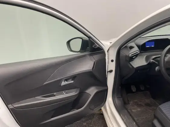 PEUGEOT 208 II - voiture d'occasion - Photo 16