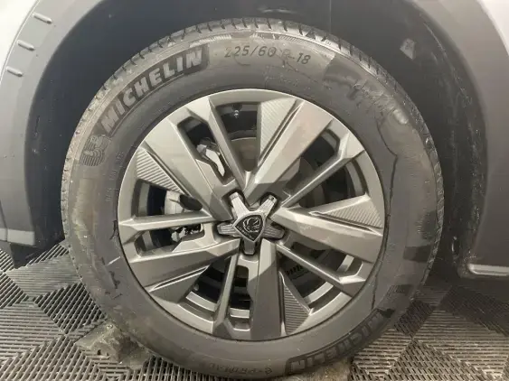 PEUGEOT 5008 III - voiture d'occasion - Photo 20