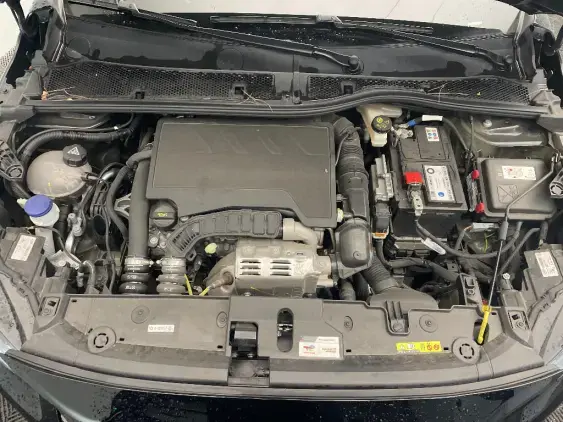 PEUGEOT 208 II - voiture d'occasion - Photo 18