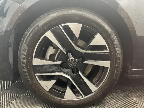 PEUGEOT 208 II - voiture d'occasion - Photo 20