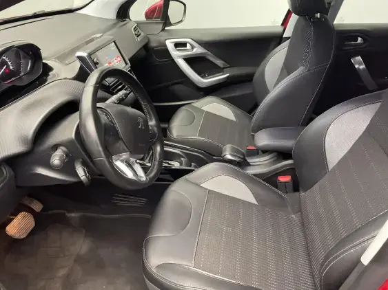 PEUGEOT 2008 - voiture d'occasion - Photo 17