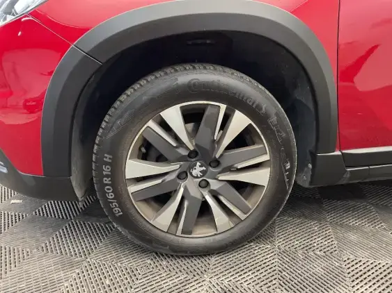 PEUGEOT 2008 - voiture d'occasion - Photo 21