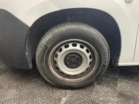 PEUGEOT PARTNER III - voiture d'occasion - Photo 22