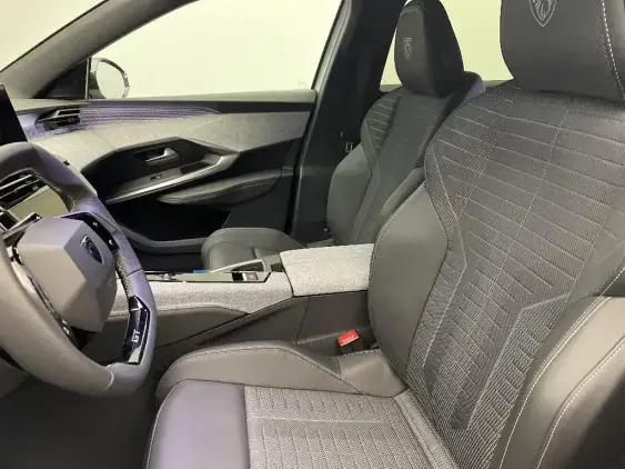 PEUGEOT 3008 III - voiture d'occasion - Photo 16