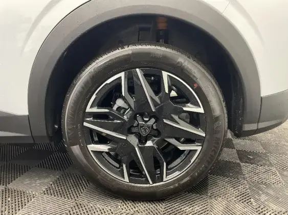 PEUGEOT 3008 III - voiture d'occasion - Photo 21