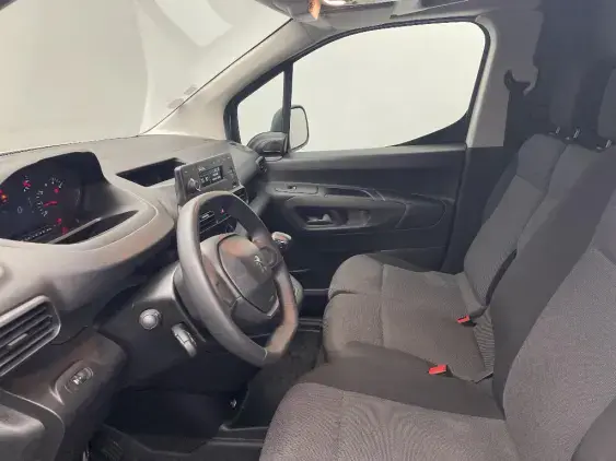 PEUGEOT PARTNER III - voiture d'occasion - Photo 15