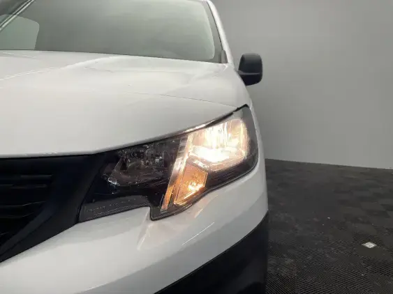 PEUGEOT PARTNER III - voiture d'occasion - Photo 19