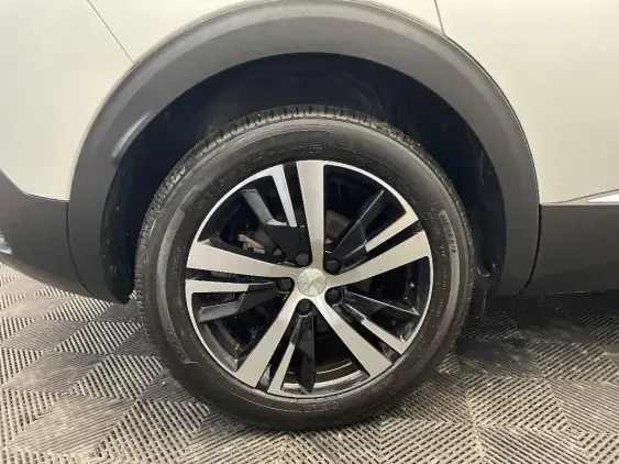 PEUGEOT 3008 II - voiture d'occasion - Photo 22