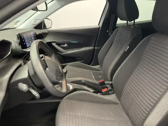 PEUGEOT 2008 II - voiture d'occasion - Photo 15