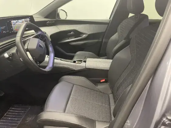 PEUGEOT 3008 III - voiture d'occasion - Photo 16