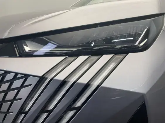 PEUGEOT 3008 III - voiture d'occasion - Photo 19