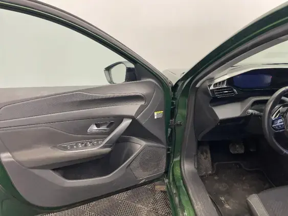 PEUGEOT 308 III - voiture d'occasion - Photo 18