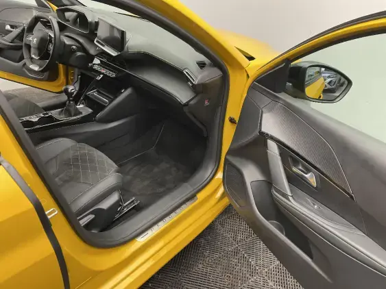 PEUGEOT 208 BUSINESS R II - voiture d'occasion - Photo 20