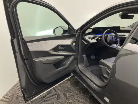 PEUGEOT 3008 III - voiture d'occasion - Photo 17