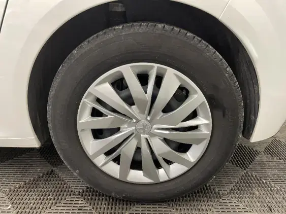 PEUGEOT 208 II - voiture d'occasion - Photo 21