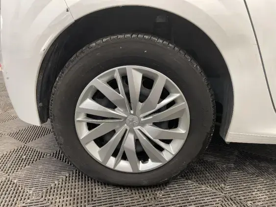 PEUGEOT 208 II - voiture d'occasion - Photo 22