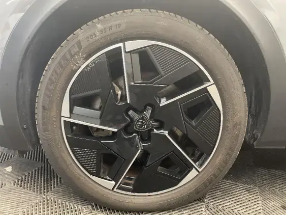 PEUGEOT 408 - voiture d'occasion - Photo 20