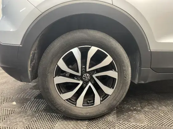 VOLKSWAGEN T-CROSS - voiture d'occasion - Photo 22
