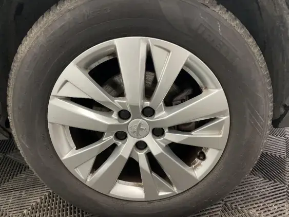 PEUGEOT 5008 II - voiture d'occasion - Photo 21