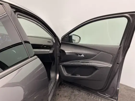 PEUGEOT 3008 II - voiture d'occasion - Photo 18