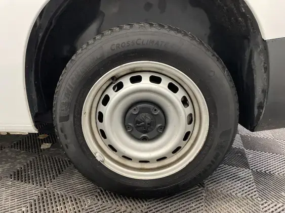 PEUGEOT PARTNER III - voiture d'occasion - Photo 21