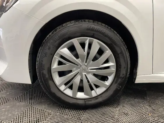 PEUGEOT 208 II - voiture d'occasion - Photo 19