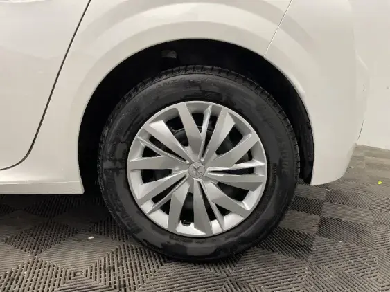 PEUGEOT 208 II - voiture d'occasion - Photo 20