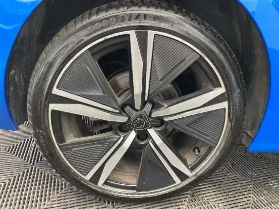 PEUGEOT 308 III - voiture d'occasion - Photo 22