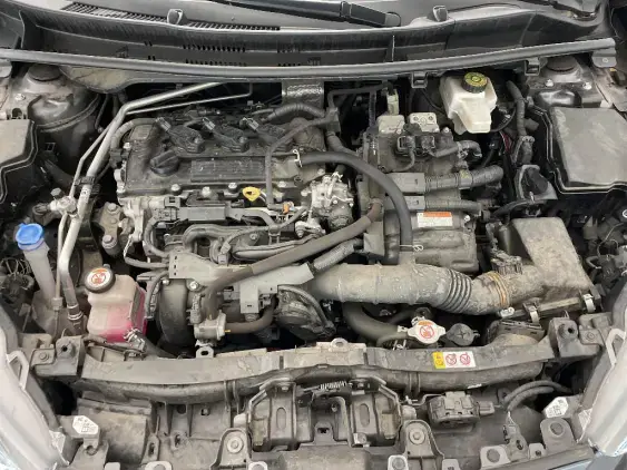 TOYOTA YARIS IV - voiture d'occasion - Photo 19