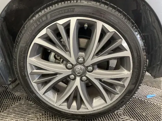 TOYOTA YARIS IV - voiture d'occasion - Photo 22