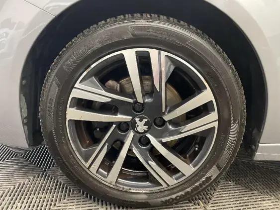 PEUGEOT 208 II - voiture d'occasion - Photo 20