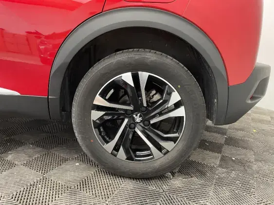 PEUGEOT 2008 II - voiture d'occasion - Photo 21