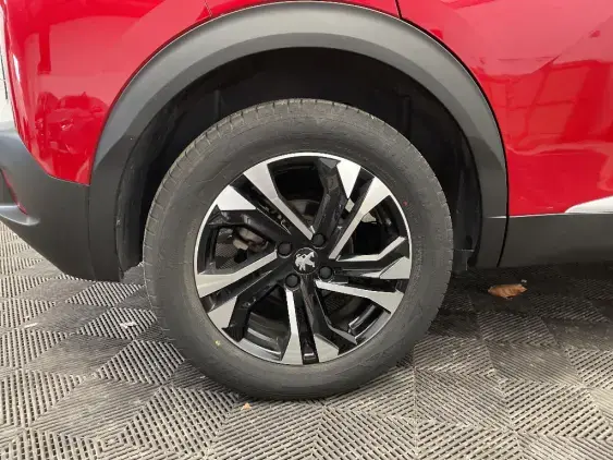 PEUGEOT 2008 II - voiture d'occasion - Photo 22