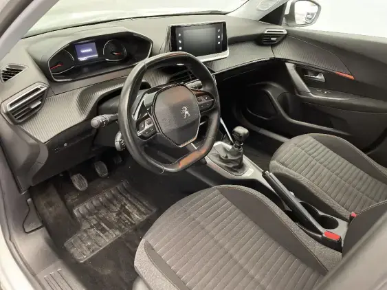 PEUGEOT 2008 - voiture d'occasion - Photo 17