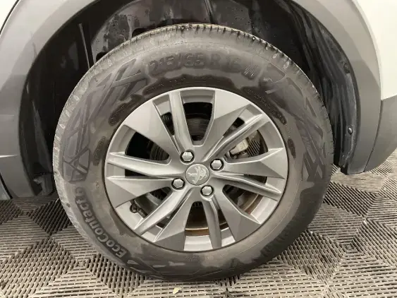 PEUGEOT 2008 - voiture d'occasion - Photo 22