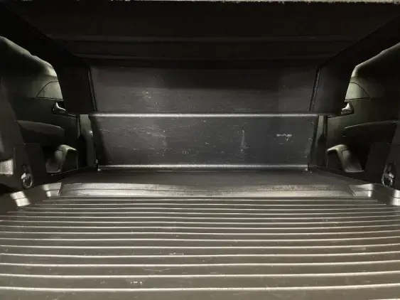 PEUGEOT 2008 II - voiture d'occasion - Photo 16