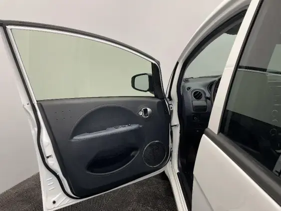 PEUGEOT ION - voiture d'occasion - Photo 17