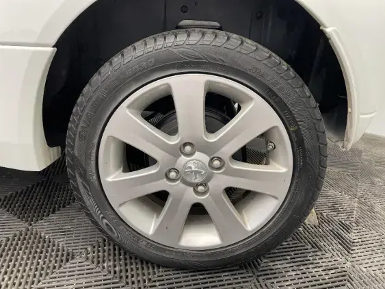 PEUGEOT ION - voiture d'occasion - Photo 21