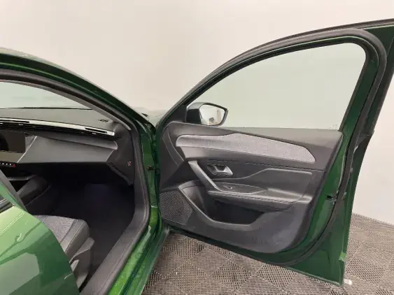 PEUGEOT 308 III - voiture d'occasion - Photo 20