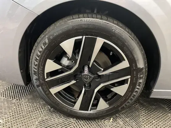 PEUGEOT 208 II - voiture d'occasion - Photo 21