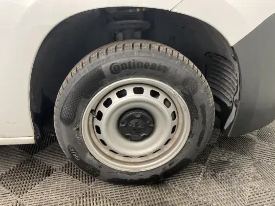 PEUGEOT PARTNER III - voiture d'occasion - Photo 13