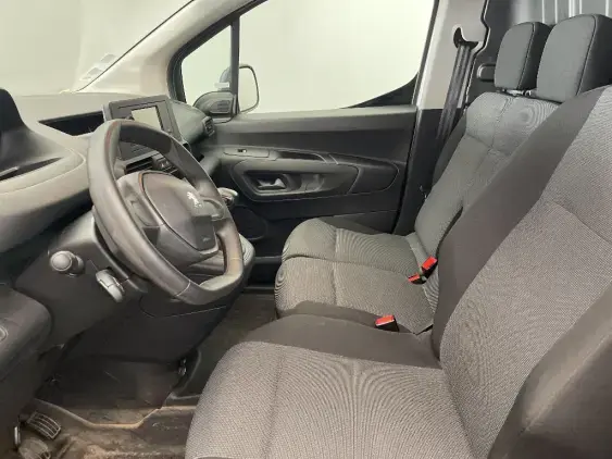 PEUGEOT PARTNER III - voiture d'occasion - Photo 14