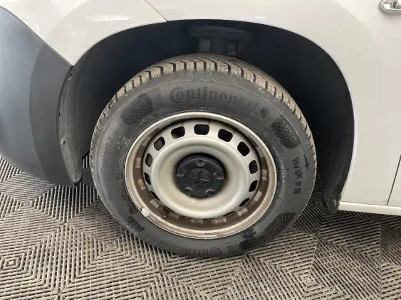 PEUGEOT PARTNER III - voiture d'occasion - Photo 18