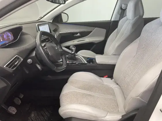 PEUGEOT 3008 II - voiture d'occasion - Photo 17