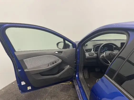 RENAULT CLIO V - voiture d'occasion - Photo 17