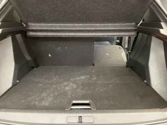 PEUGEOT 2008 II - voiture d'occasion - Photo 15