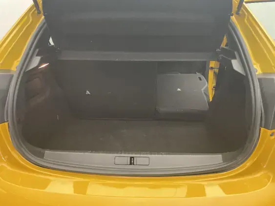 PEUGEOT 208 BUSINESS R II - voiture d'occasion - Photo 16