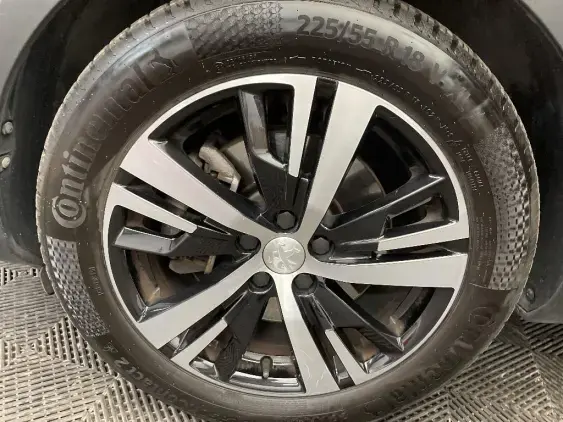 PEUGEOT 3008 II - voiture d'occasion - Photo 19