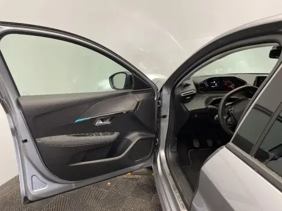 PEUGEOT 208 II - voiture d'occasion - Photo 17