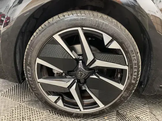 PEUGEOT 208 II - voiture d'occasion - Photo 21